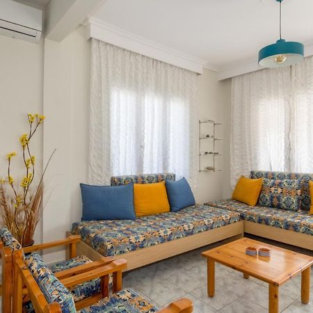 Chalkidiki Beachfront Apartment Неа-Ираклия Экстерьер фото